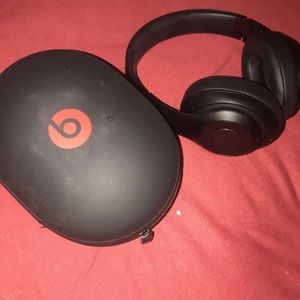 Studio 3 Wireless Beat Headphones